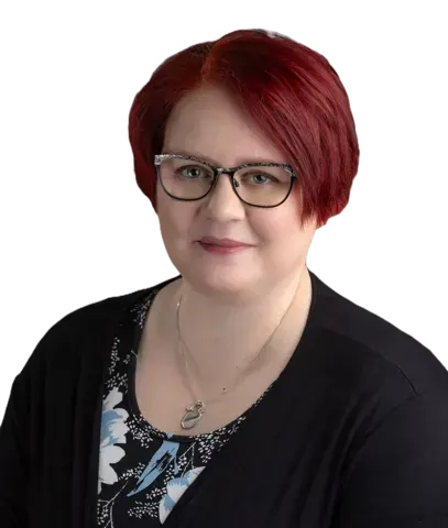 Portrait of Toni Ward, certified grief coach in Berlin, Maryland